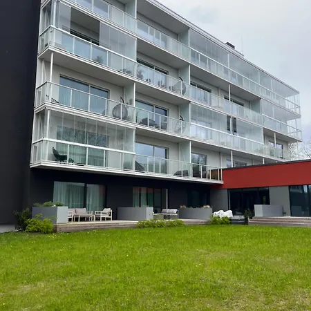 Apartment Flat In Paernu, Esplanaadi Street & Kitchen *