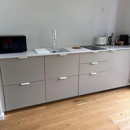 Flat In Paernu, Esplanaadi Street & Kitchen 아파트 *