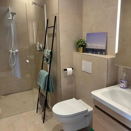 Apartment Flat In Paernu, Esplanaadi Street & Kitchen