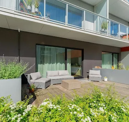 Flat In Paernu, Esplanaadi Street & Kitchen * Parnu