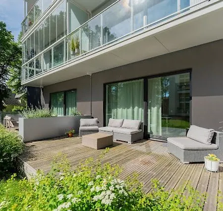 Flat In Paernu, Esplanaadi Street & Kitchen