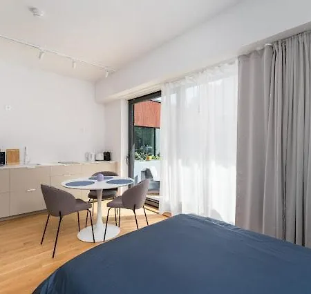 Flat In Paernu, Esplanaadi Street & Kitchen Apartment